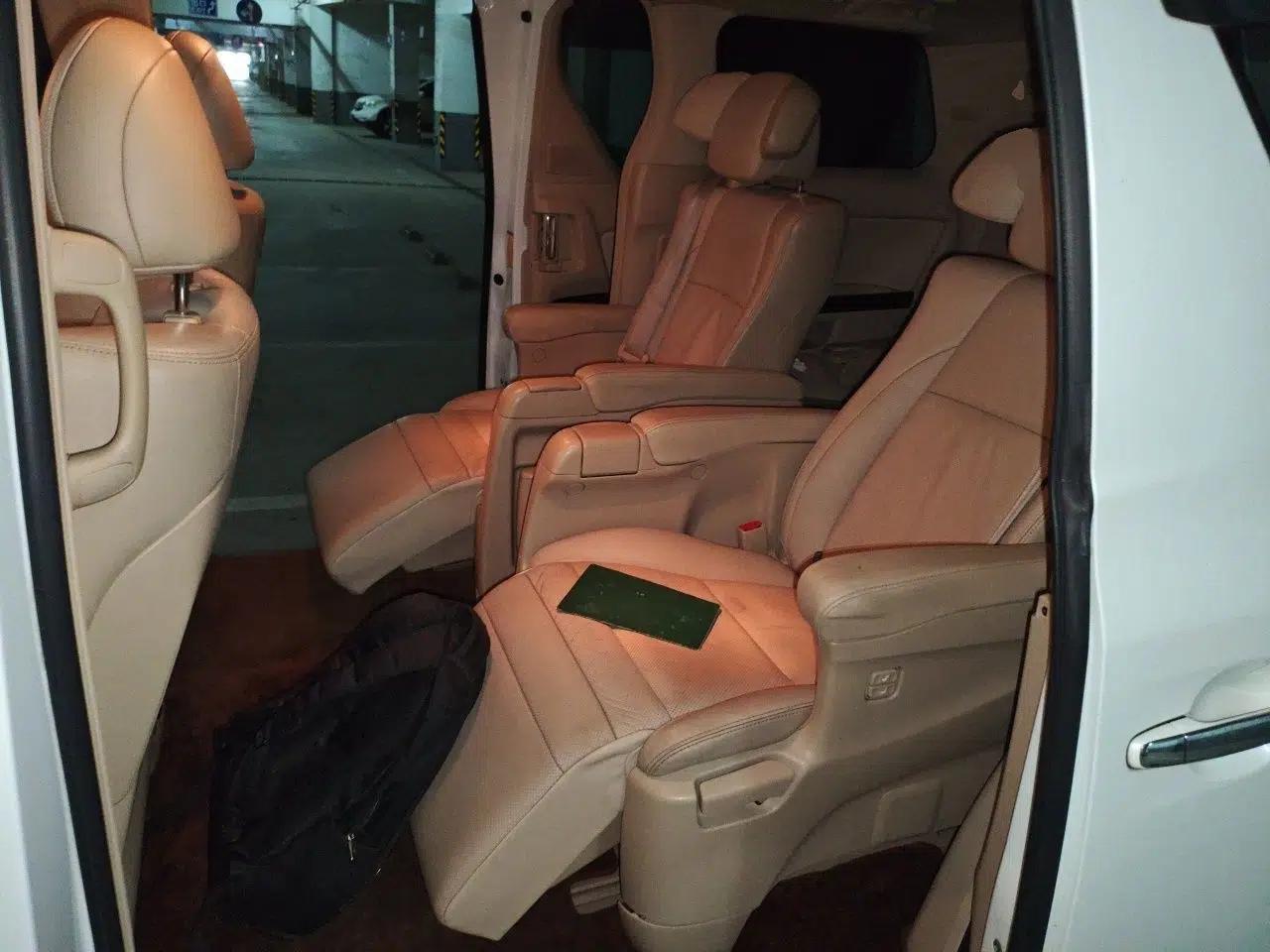 Toyota Alphard 2012 3.5L Luxury Edition — миниатюра 17