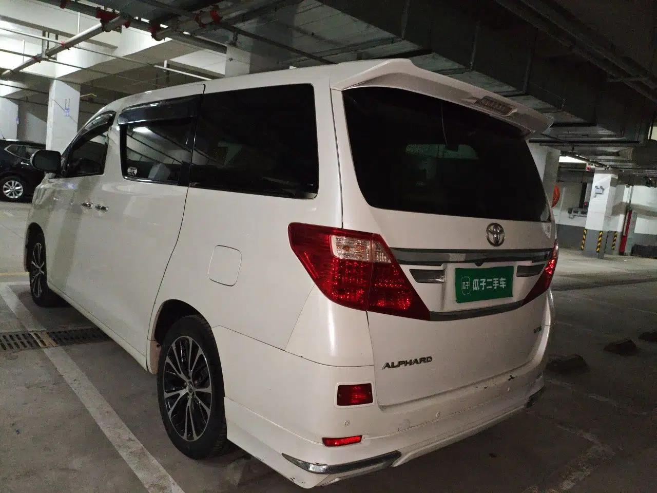 Toyota Alphard 2012 3.5L Luxury Edition — миниатюра 4