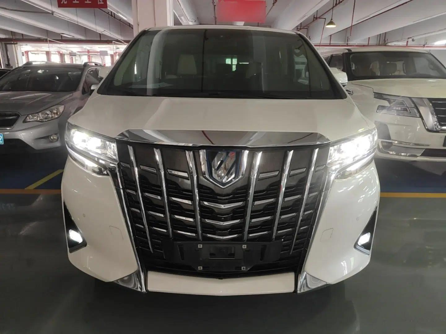 Toyota Alphard 2020 Dual-Engine 2.5L Prestige Edition — миниатюра 2
