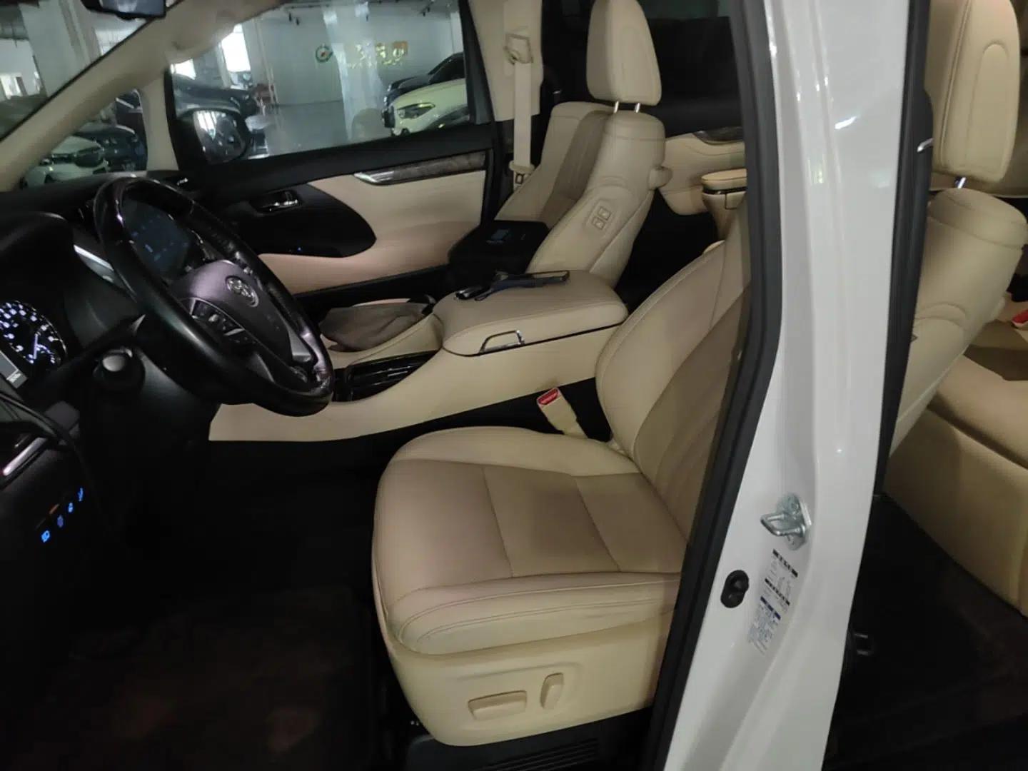 Toyota Alphard 2020 Dual-Engine 2.5L Prestige Edition — миниатюра 22