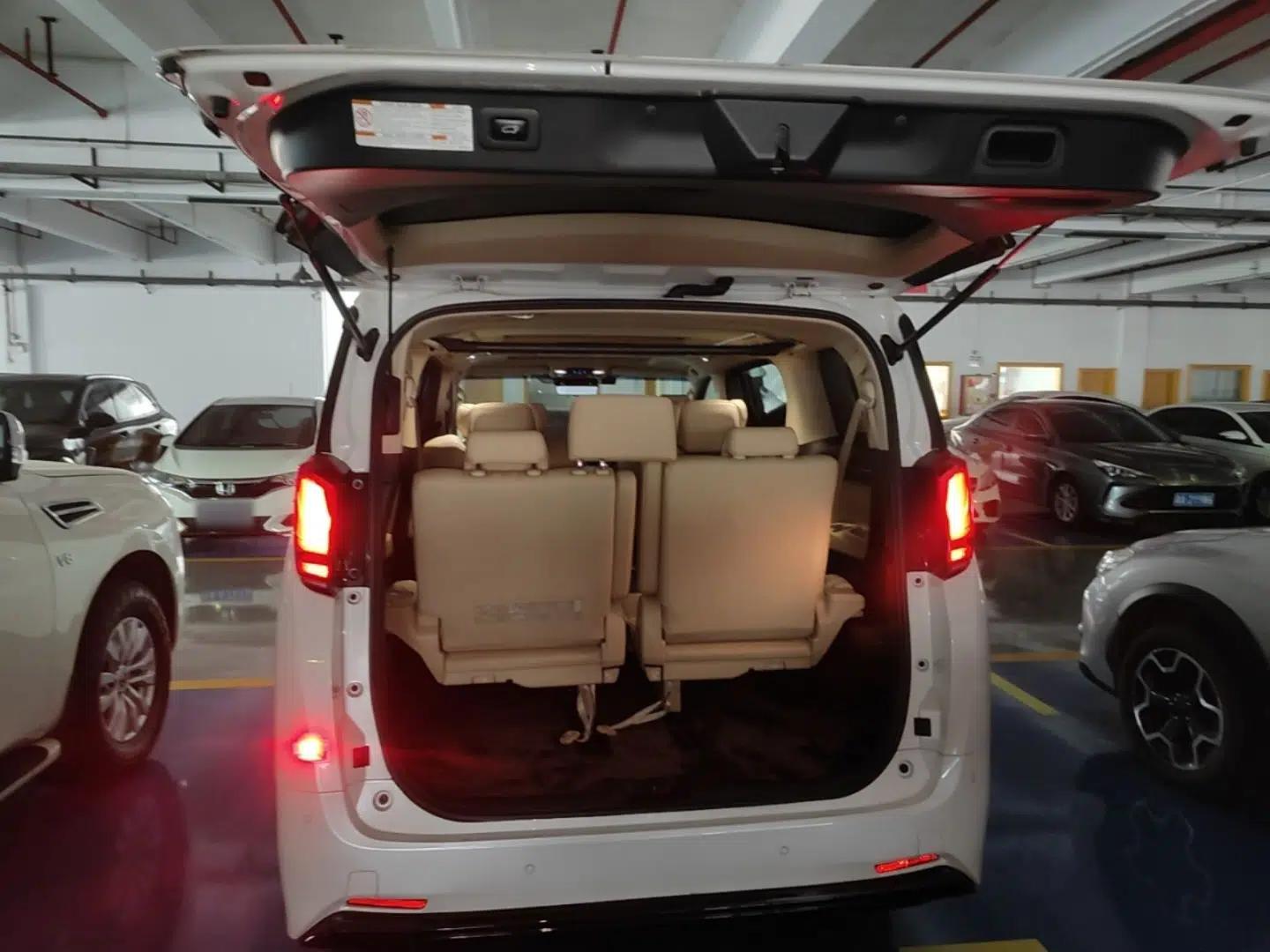 Toyota Alphard 2020 Dual-Engine 2.5L Prestige Edition — миниатюра 27