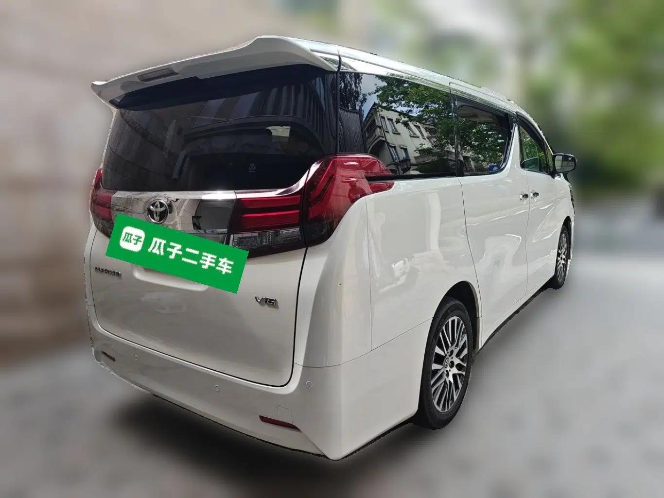 Toyota Alphard 2018 3.5L Luxury Edition — миниатюра 6