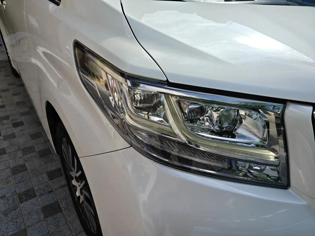 Toyota Alphard 2018 3.5L Luxury Edition — миниатюра 7