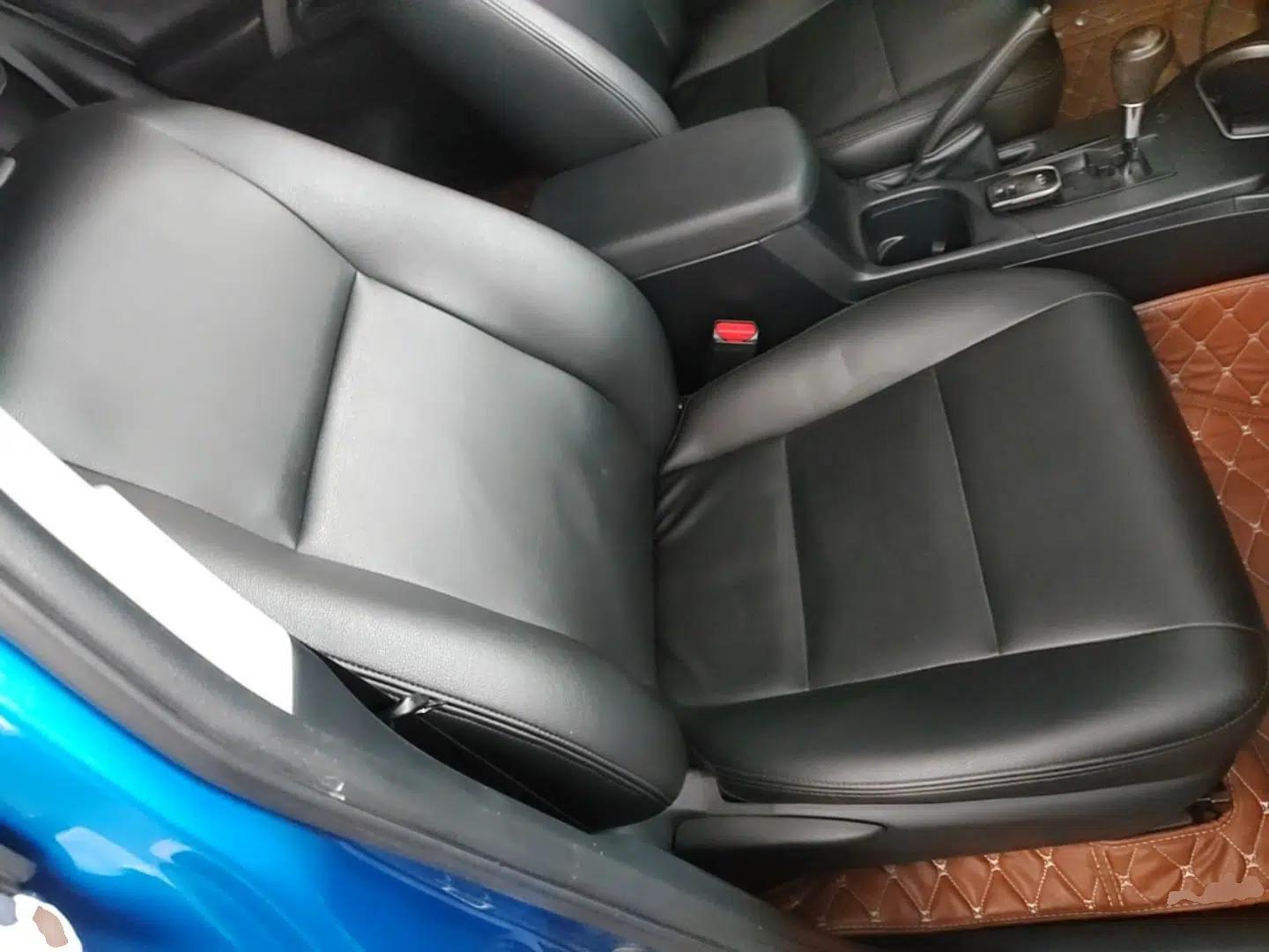 Toyota RAV4 2016 2.0L CVT Two-Wheel Drive Fashion Edition China V Standard — миниатюра 19