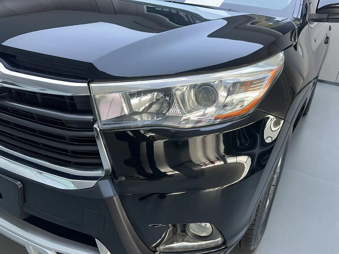 Toyota Highlander 2015 2.0T Four-Wheel Drive Luxury Edition 7-Seater — миниатюра 2