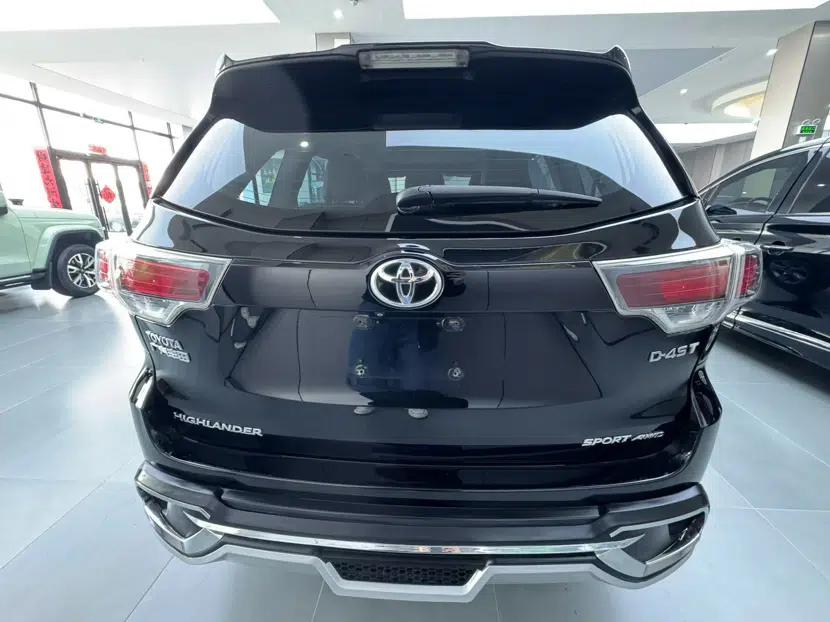 Toyota Highlander 2015 2.0T Four-Wheel Drive Luxury Edition 7-Seater — миниатюра 5