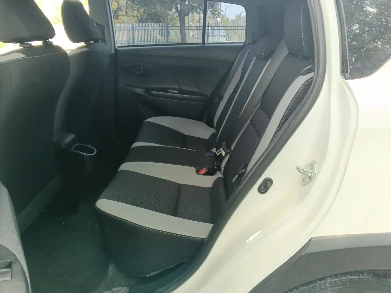 Toyota YARiS L Zhi Xuan 2022 1.5L CVT Leading PLUS Edition — миниатюра 17