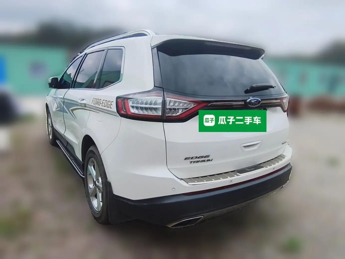 Ford Edge 2016 EcoBoost 245 Two-Wheel-Drive Titanium 5-Seater — миниатюра 4