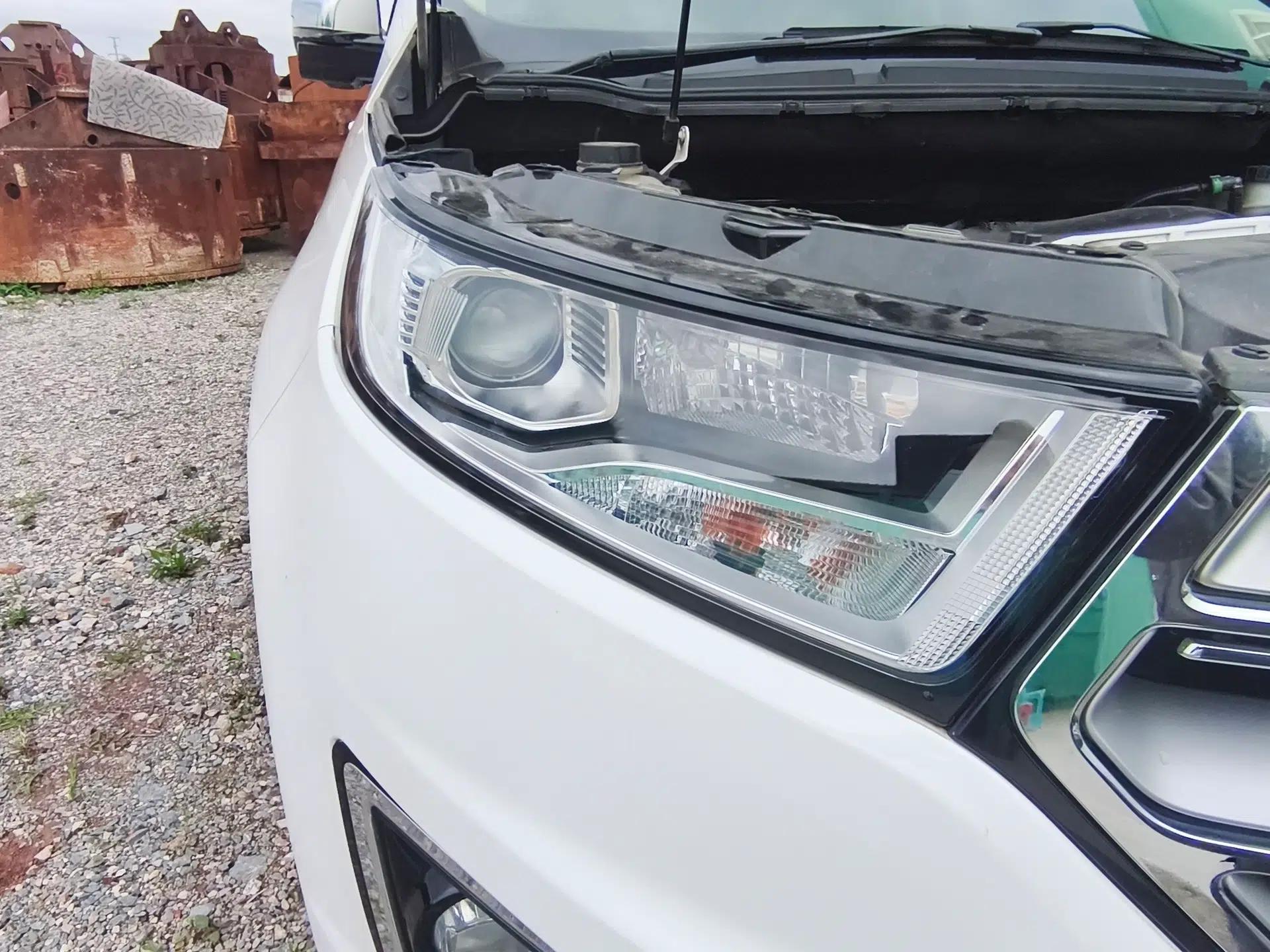 Ford Edge 2016 EcoBoost 245 Two-Wheel-Drive Titanium 5-Seater — миниатюра 7