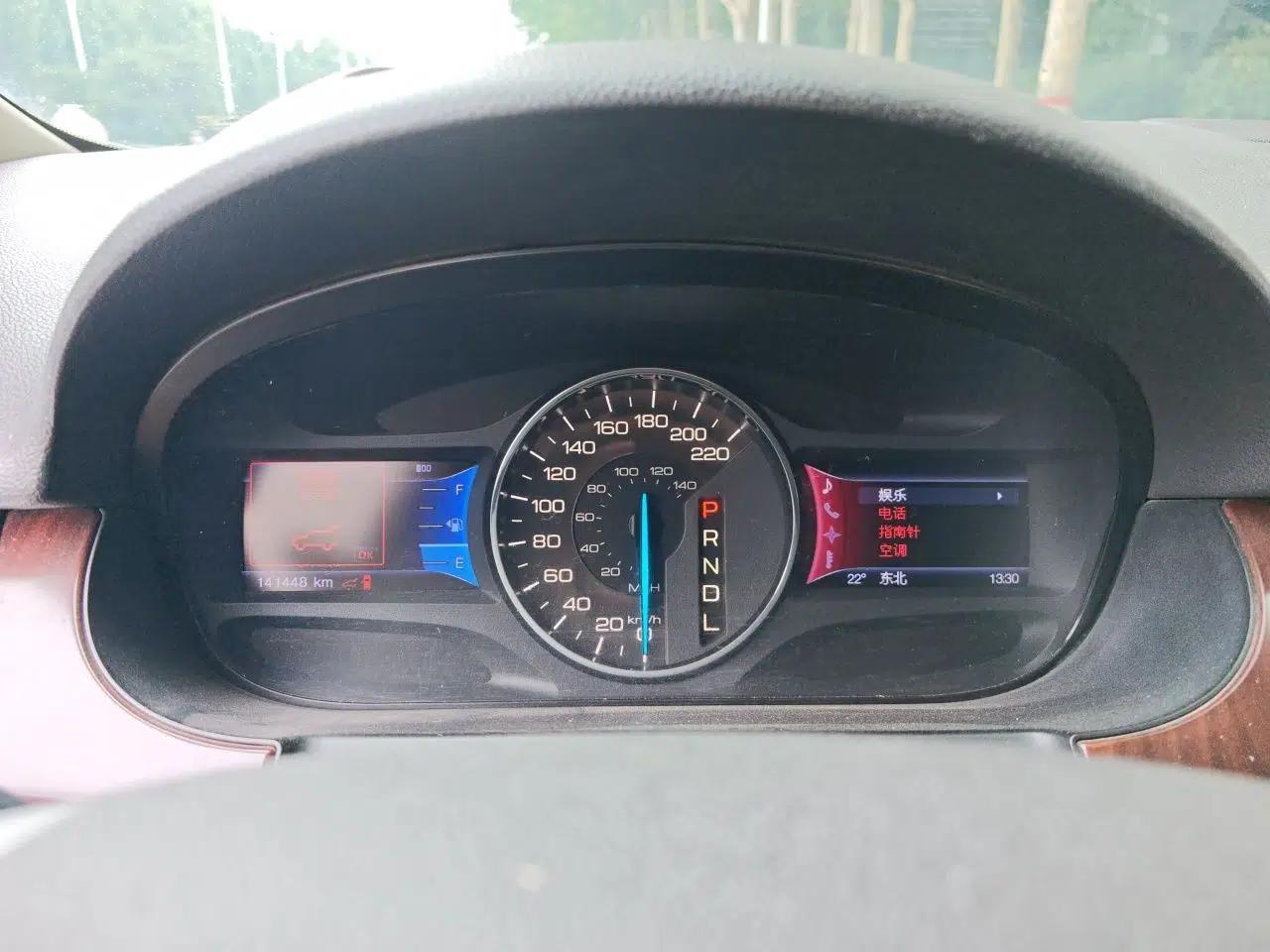 Ford Edge 2012 2.0T Zunrui Trim — миниатюра 11