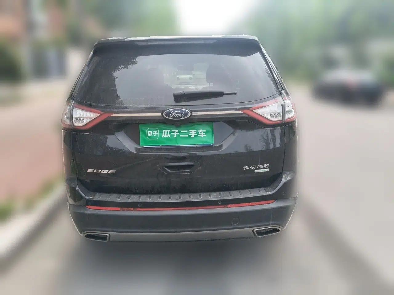 Ford Edge 2017 EcoBoost 245 Two-Drive Platinum Edition 5 Seats — миниатюра 5