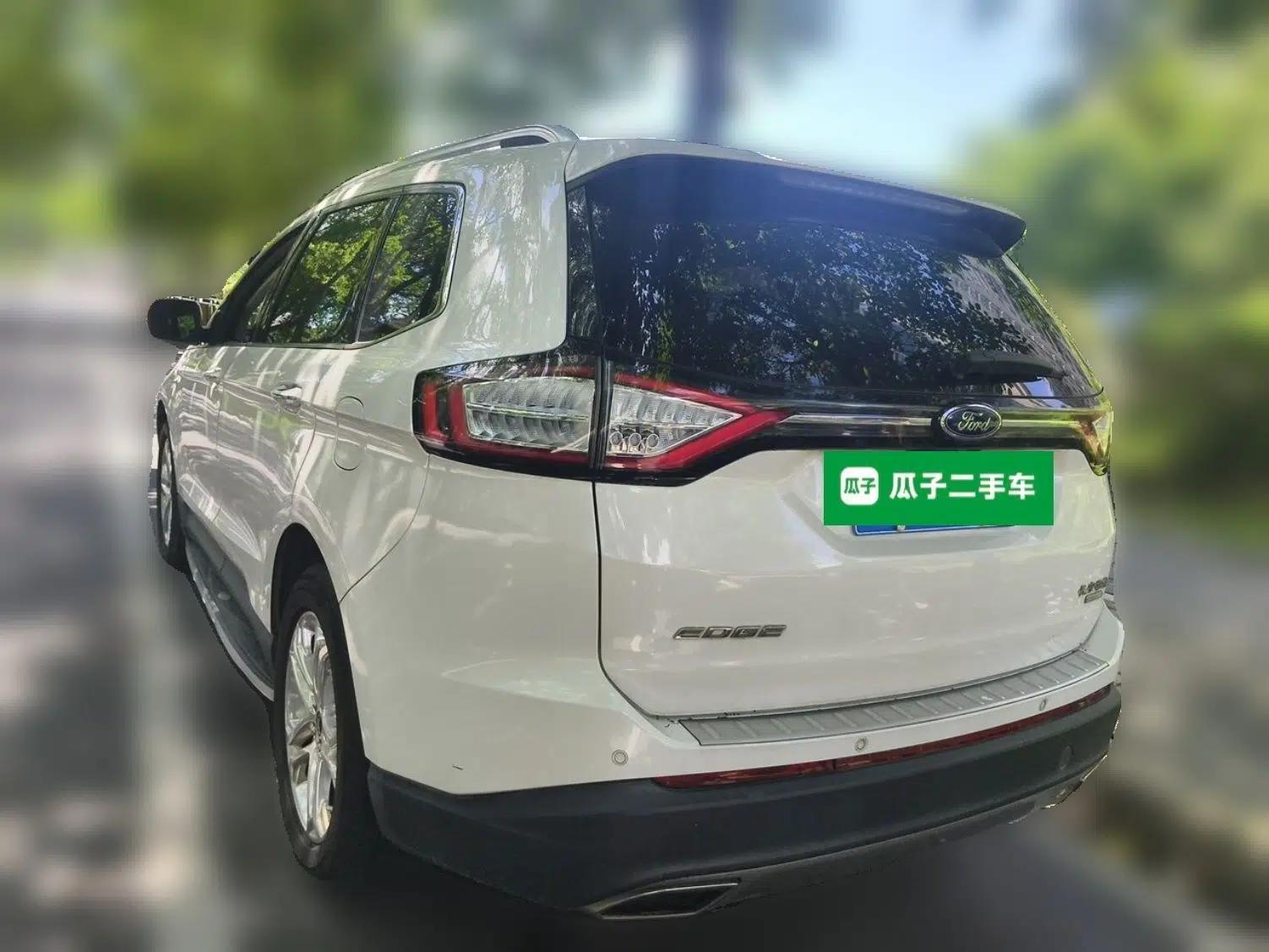 Ford Edge 2018 EcoBoost 245 Two-Wheel-Drive Titanium 7-Seater China V Standard — миниатюра 4