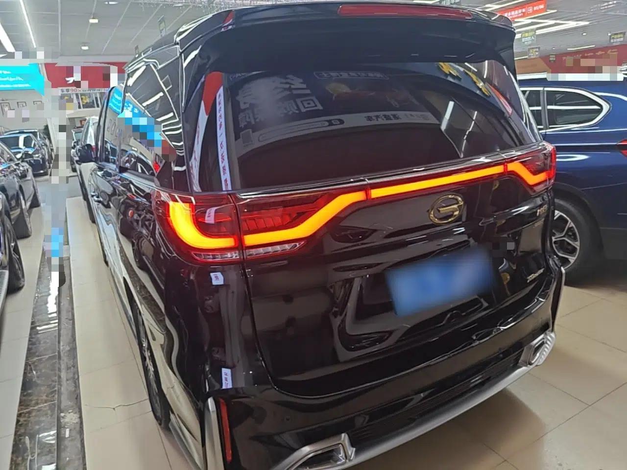 GAC Trumpchi M8 2021 Master Series 390T Four-Seat Deluxe Edition — миниатюра 4