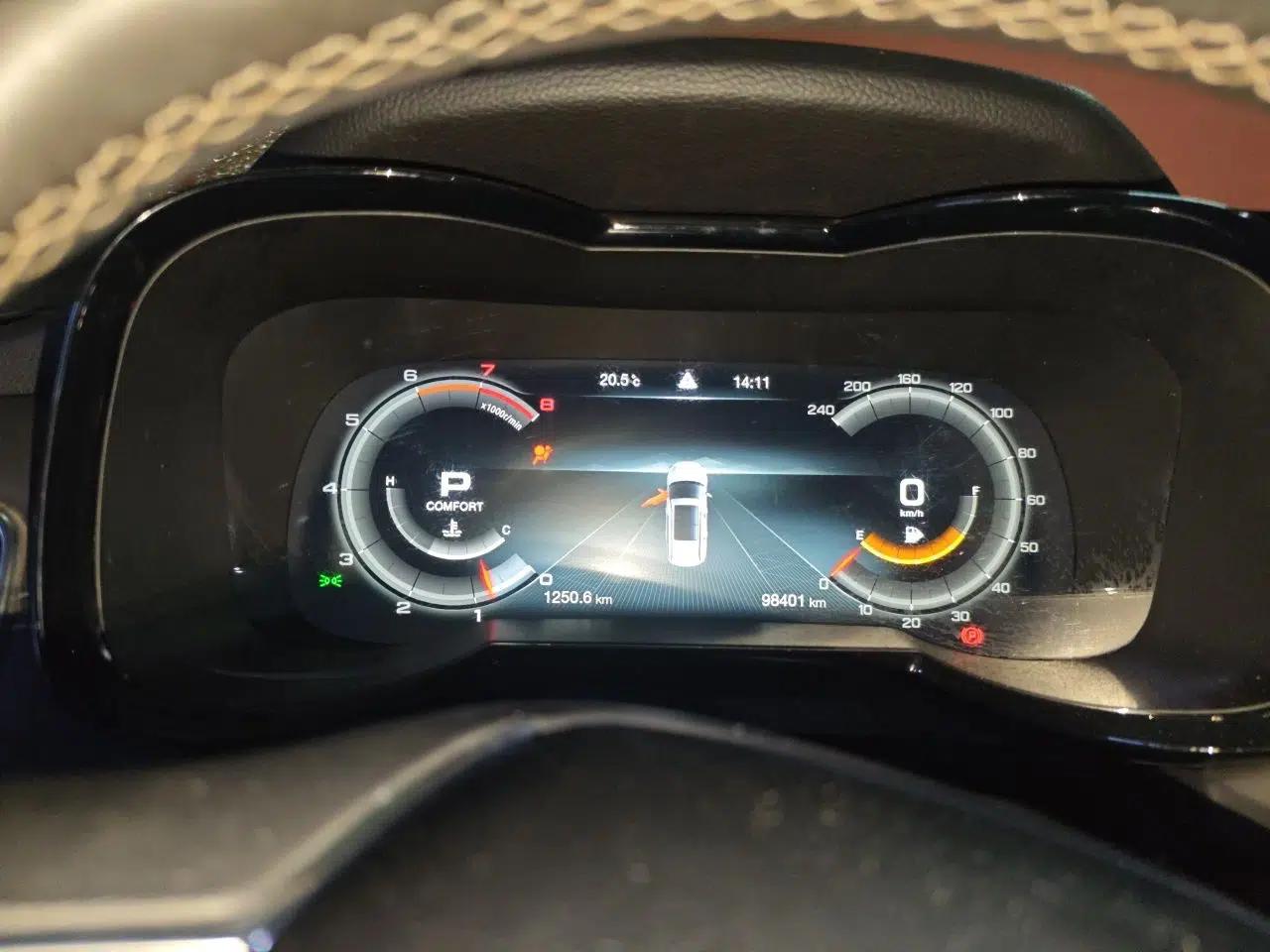 GAC Trumpchi GS8 2020 390T Two-Wheel Drive Luxury Smart Connectivity Version (7 Seats) — миниатюра 11