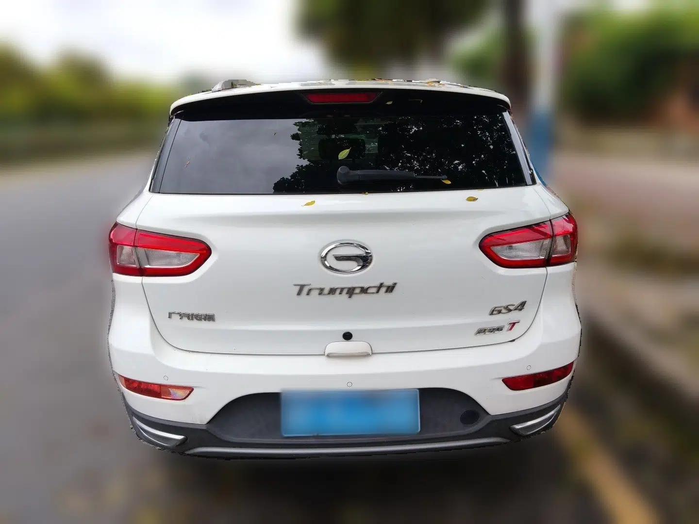 GAC Trumpchi GS4 2017 235T Automatic Two-Wheel Drive Luxury Smart Connectivity Version — миниатюра 5