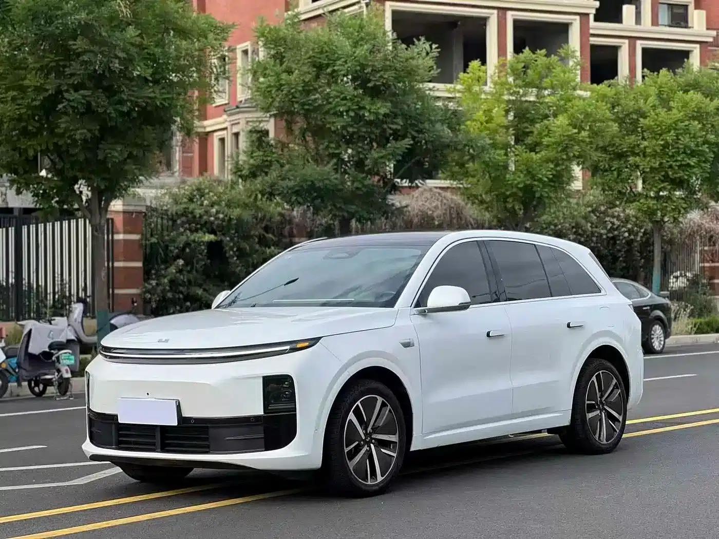 Li Auto L6 2024 Pro — миниатюра 1