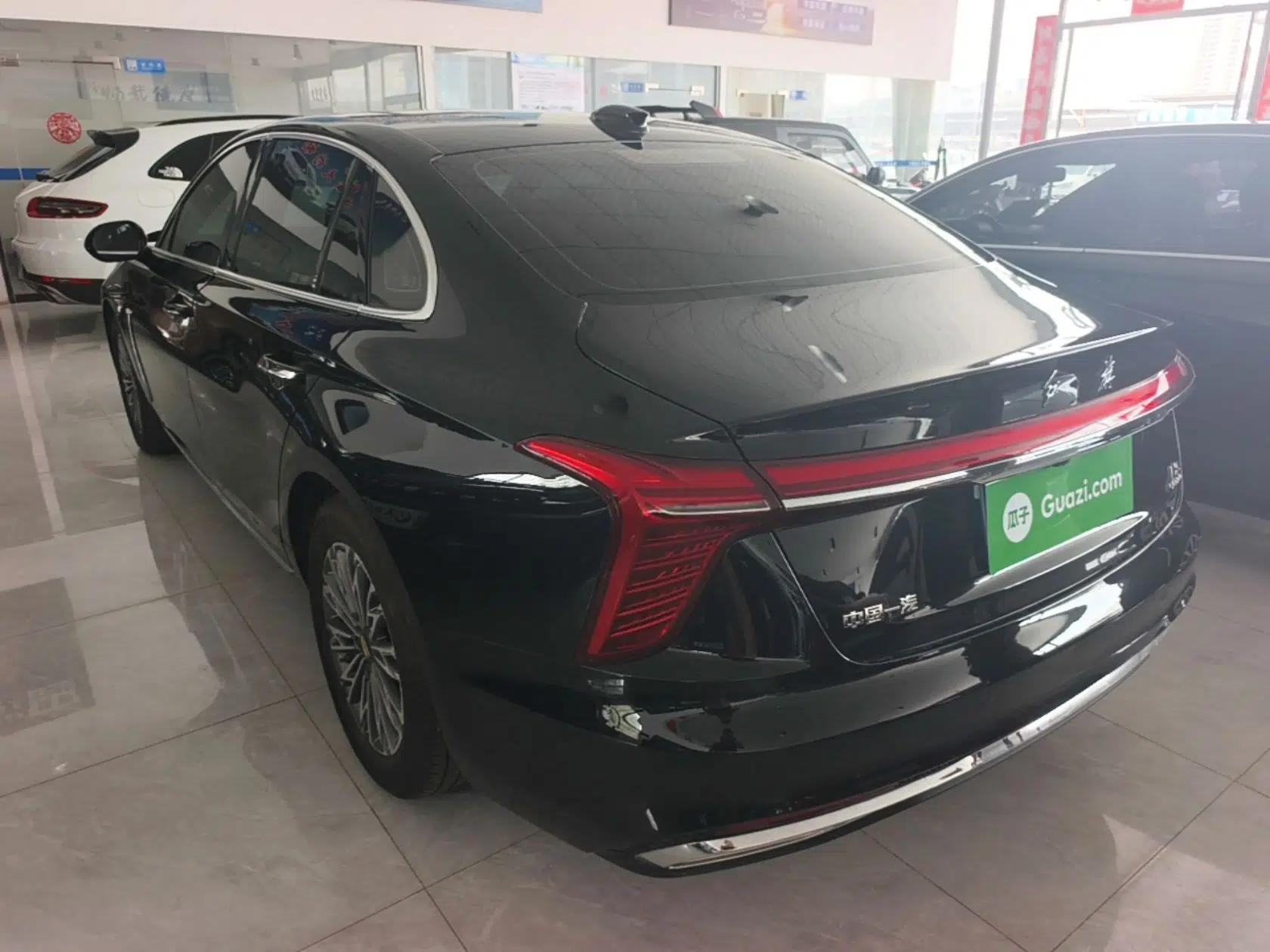 Hongqi H5 2024 2.0T Automatic Smart Connect Flagship Edition — миниатюра 4