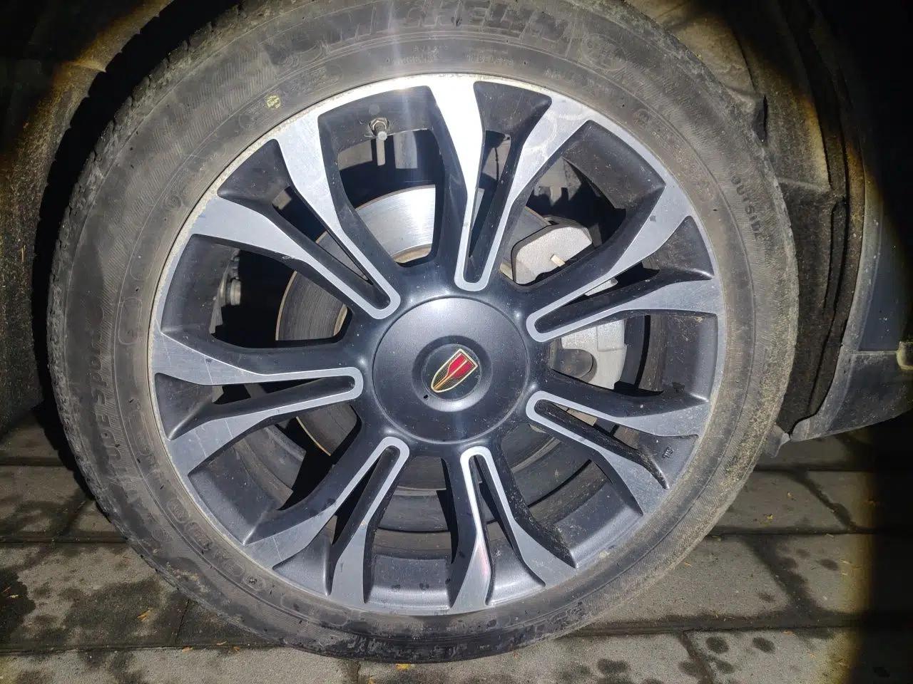 Hongqi HS5 2019 2.0T Smart Connect Flagship All-Wheel-Drive Version — миниатюра 8