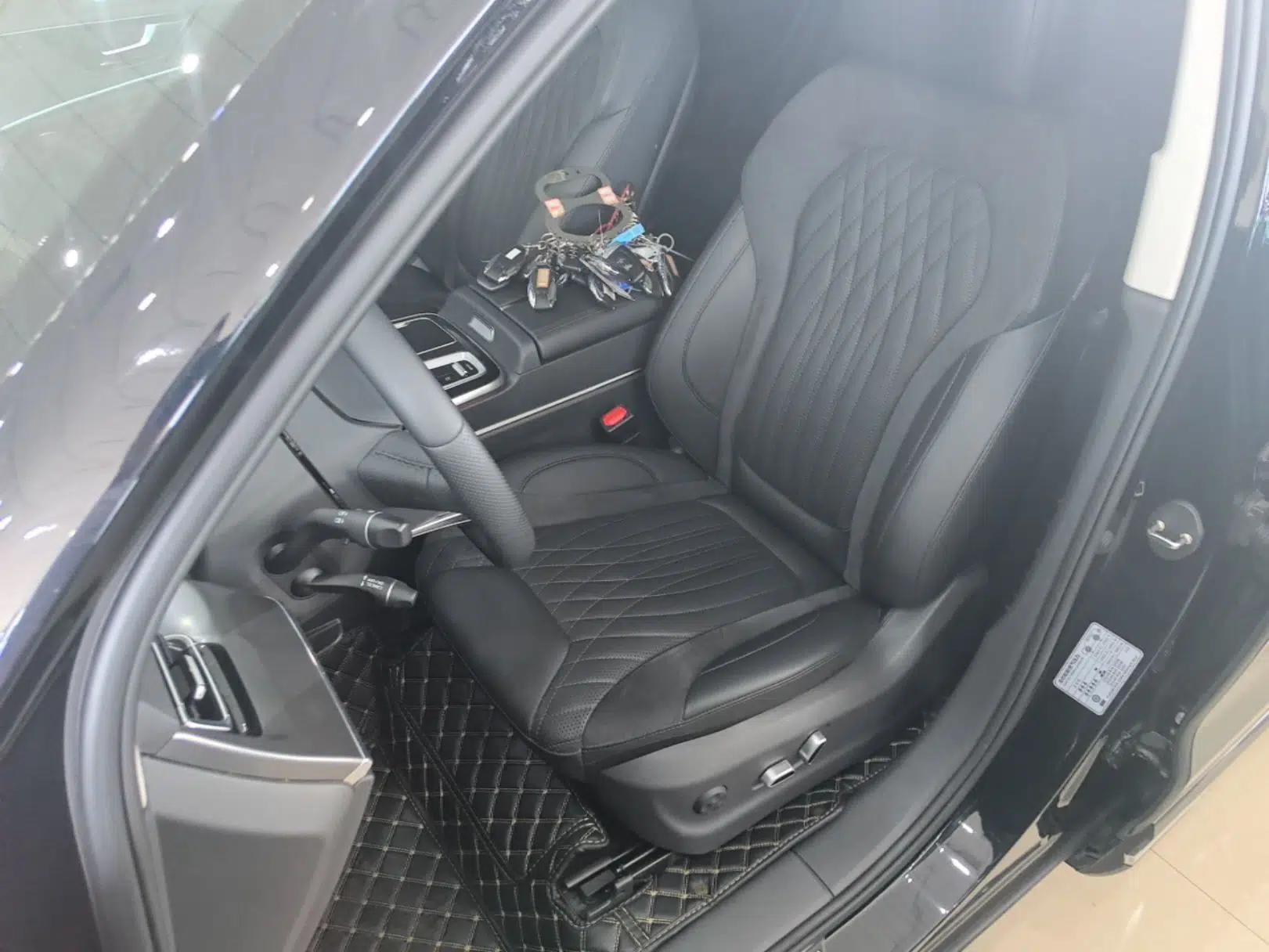 Hongqi HS5 2023 2.0T Qixiang Pro Edition — миниатюра 17