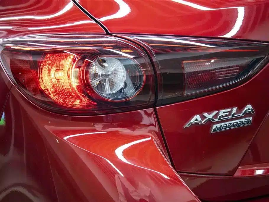 Mazda3 Axela 2019 Cloud Control Edition Hatchback 1.5L Automatic Comfort Model (China VI Emission Standard) — миниатюра 11