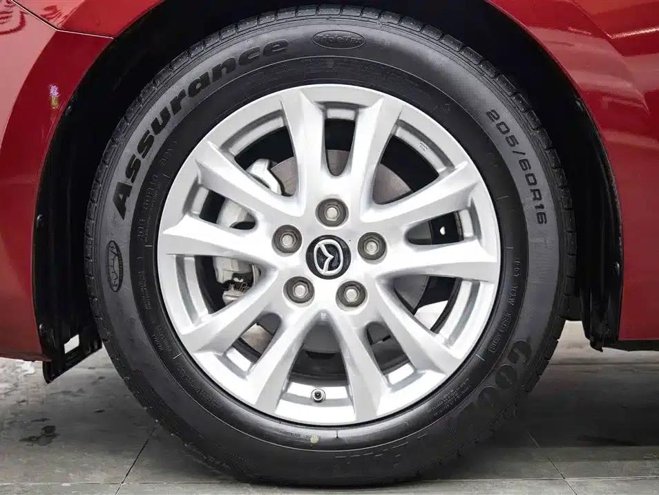 Mazda3 Axela 2019 Cloud Control Edition Hatchback 1.5L Automatic Comfort Model (China VI Emission Standard) — миниатюра 12