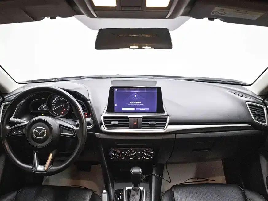 Mazda3 Axela 2019 Cloud Control Edition Hatchback 1.5L Automatic Comfort Model (China VI Emission Standard) — миниатюра 14