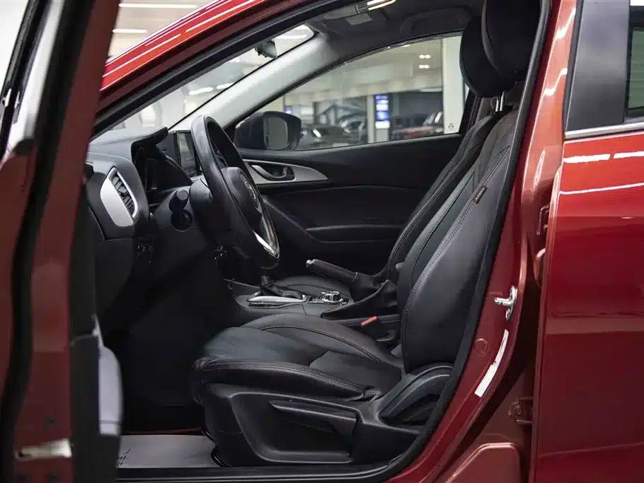 Mazda3 Axela 2019 Cloud Control Edition Hatchback 1.5L Automatic Comfort Model (China VI Emission Standard) — миниатюра 16