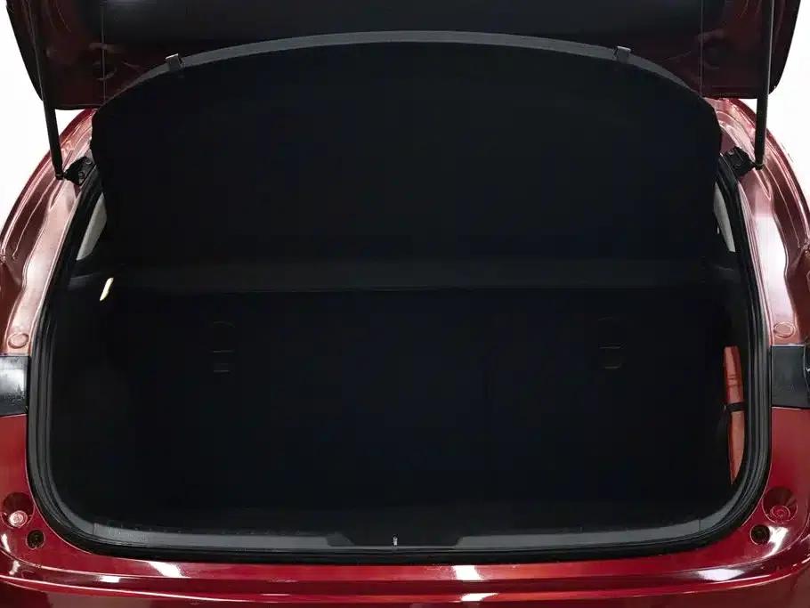 Mazda3 Axela 2019 Cloud Control Edition Hatchback 1.5L Automatic Comfort Model (China VI Emission Standard) — миниатюра 8