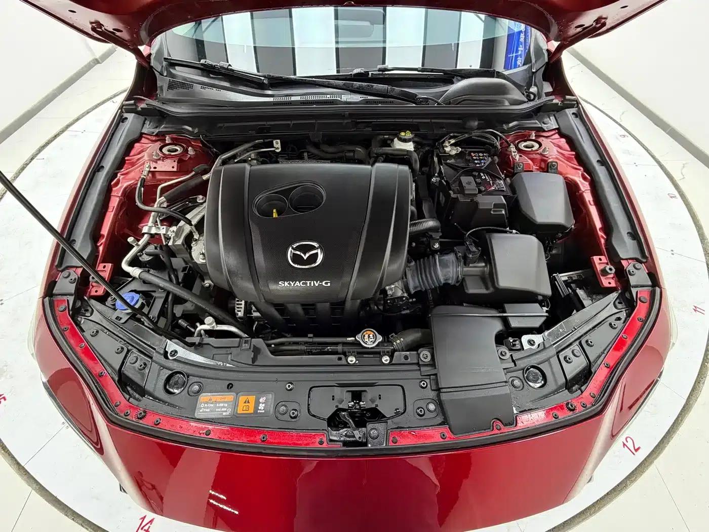 Mazda3 Axela 2023 2.0L Automatic Premium Edition — миниатюра 11