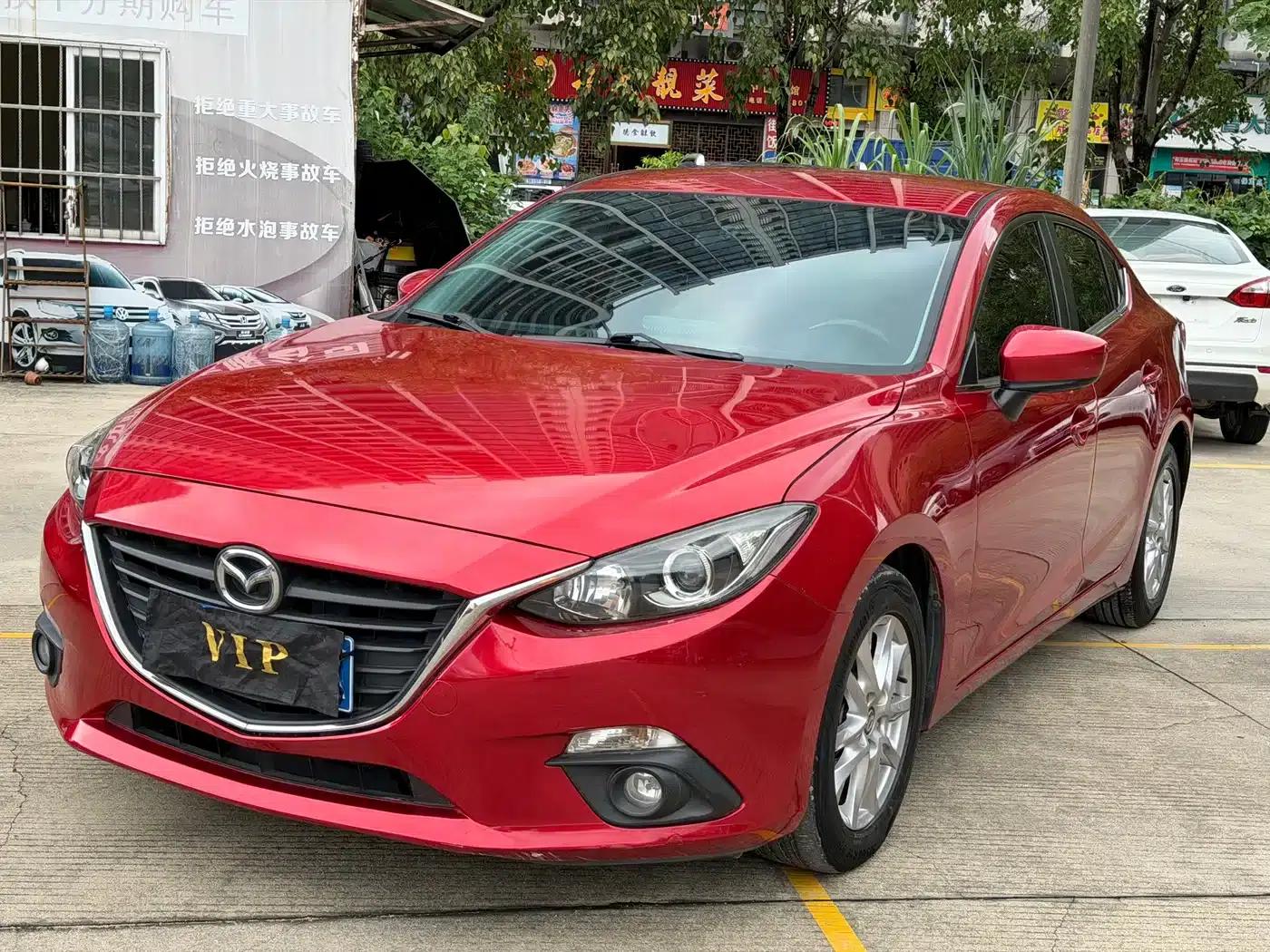 Mazda3 Axela 2016 Sedan 1.5L Automatic Comfort — миниатюра 1