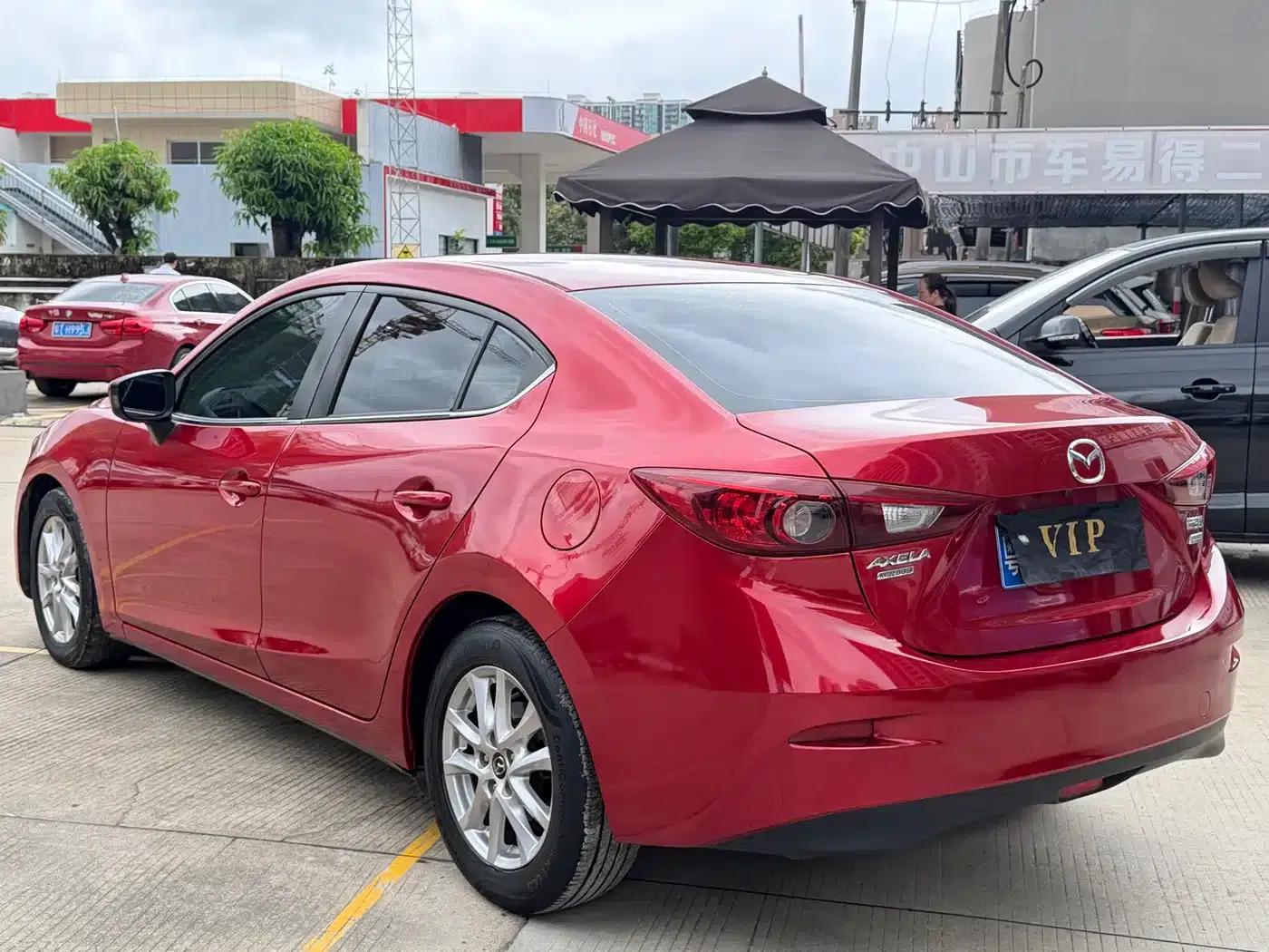 Mazda3 Axela 2016 Sedan 1.5L Automatic Comfort — миниатюра 4