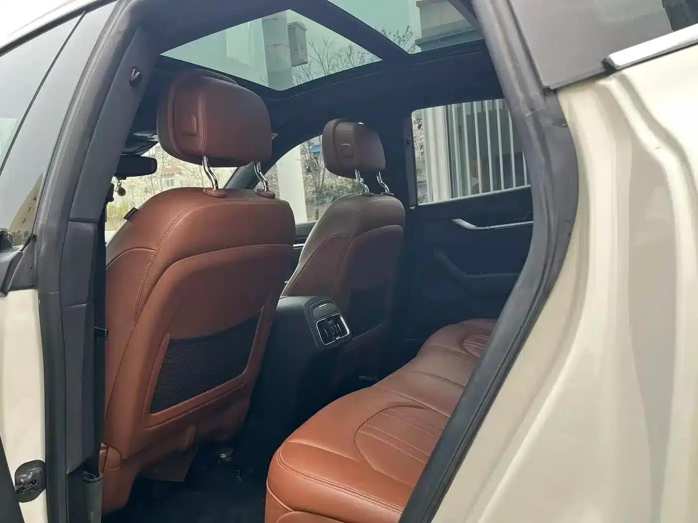 2018 Levante 3.0T Classic Edition — миниатюра 14