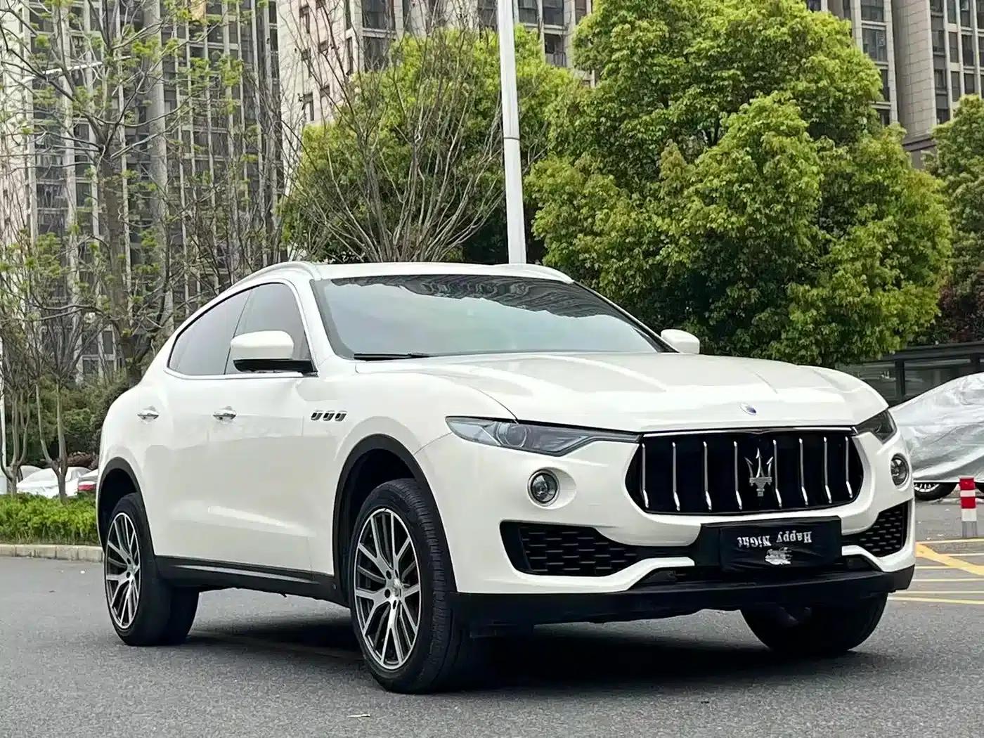 2018 Levante 3.0T Classic Edition — миниатюра 3