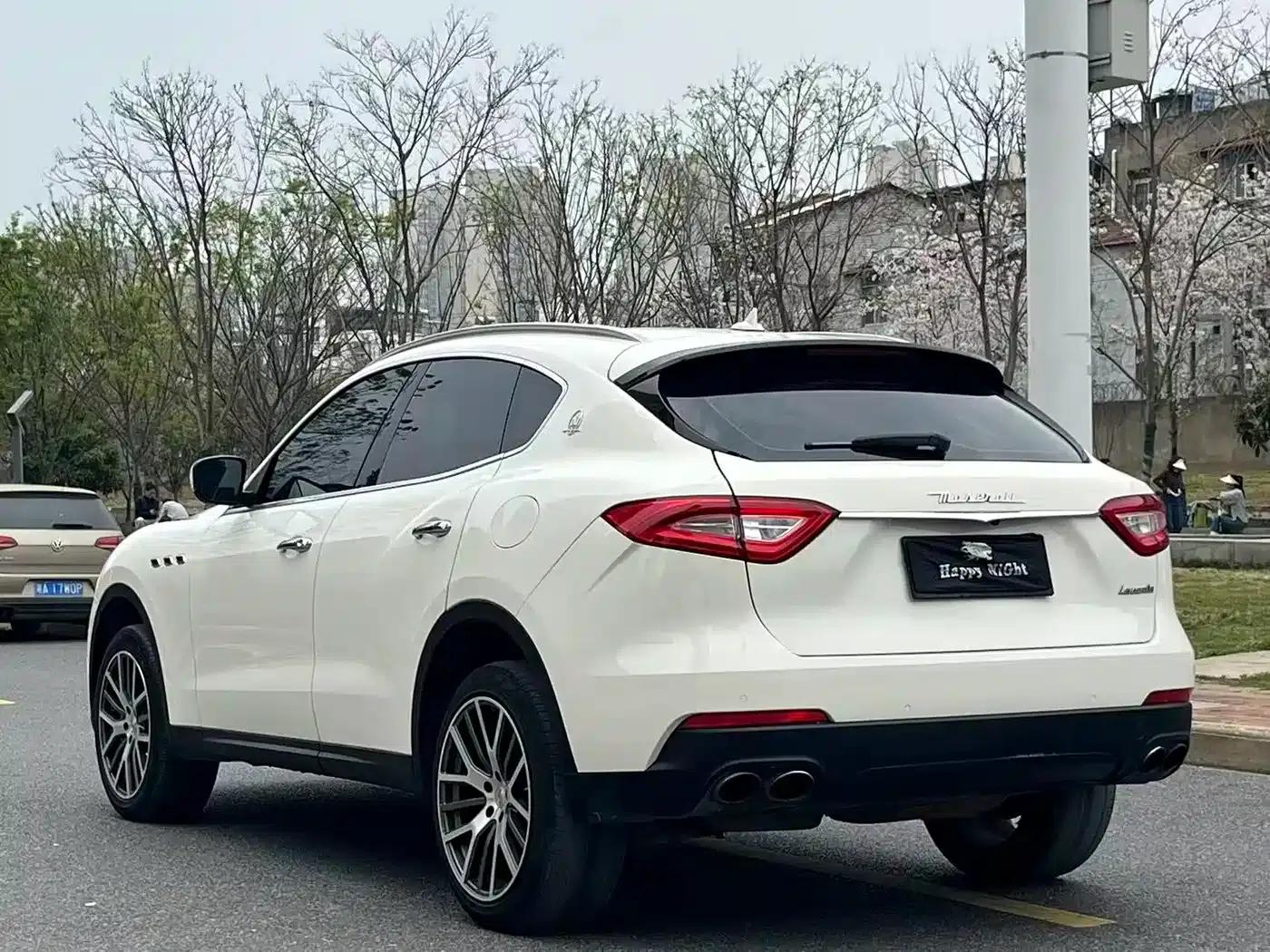 2018 Levante 3.0T Classic Edition — миниатюра 4