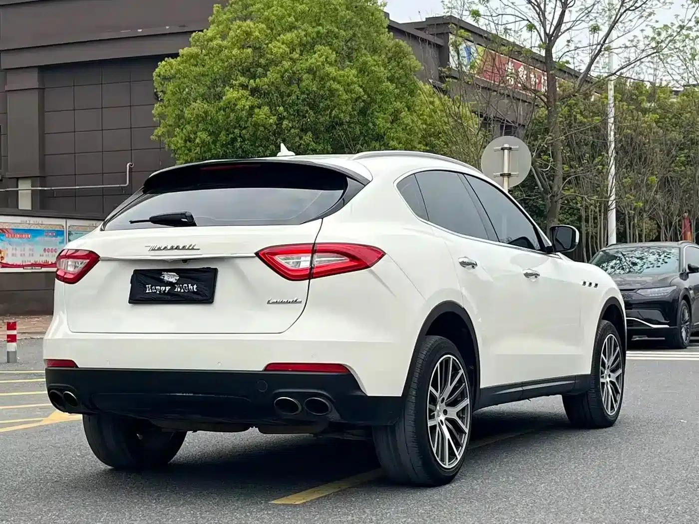 2018 Levante 3.0T Classic Edition — миниатюра 6
