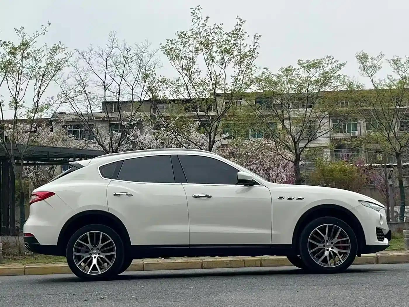 2018 Levante 3.0T Classic Edition — миниатюра 7