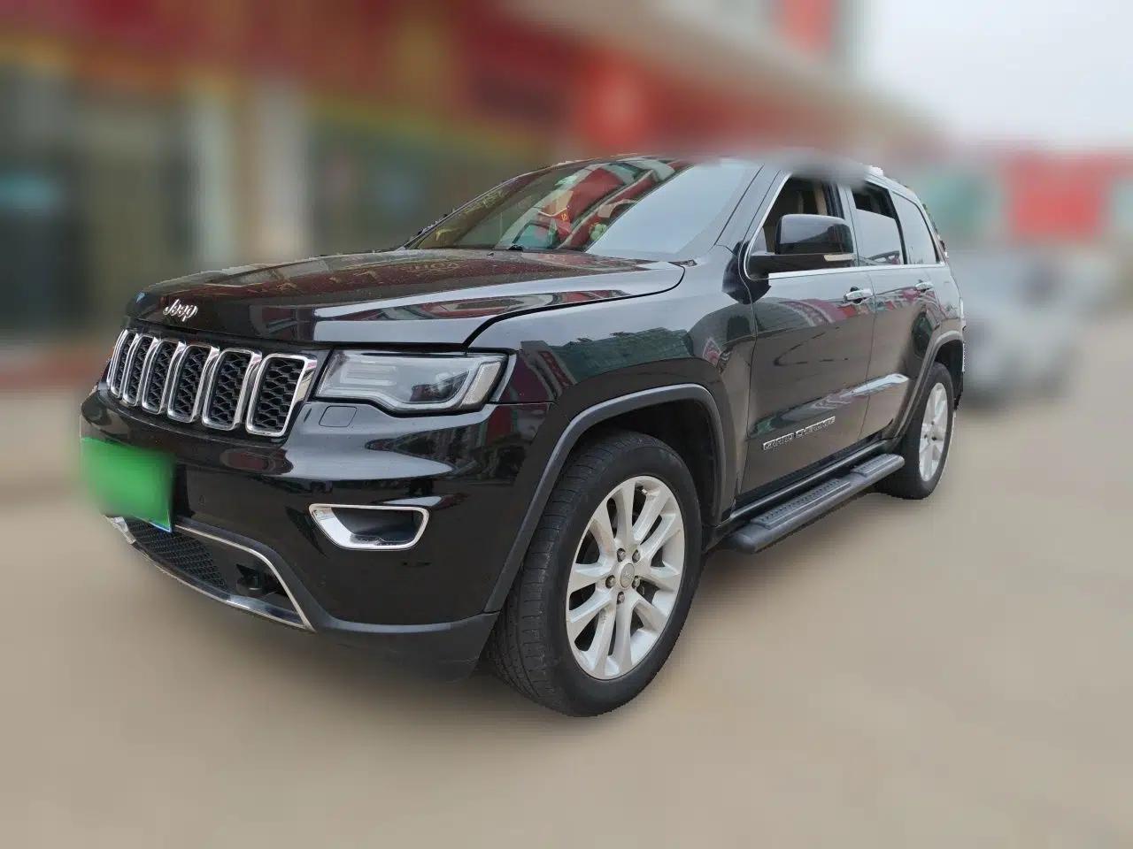Jeep Grand Cherokee — миниатюра 1