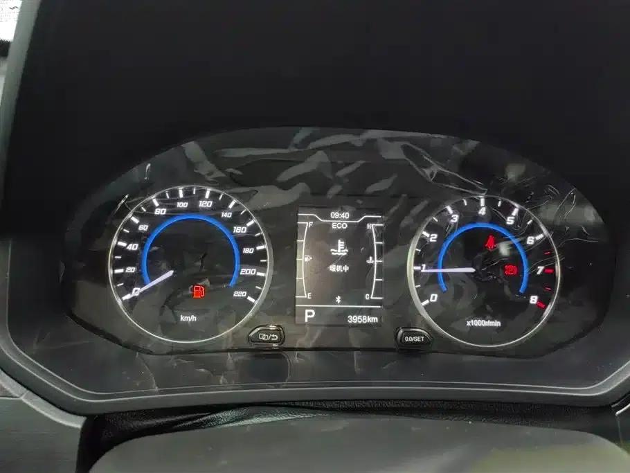 Chery Tiggo 3x 2024 1.5L CVT Premium Edition — миниатюра 14