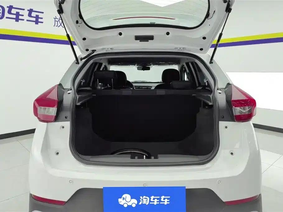 Chery Tiggo 3x 2024 1.5L CVT Premium Edition — миниатюра 4