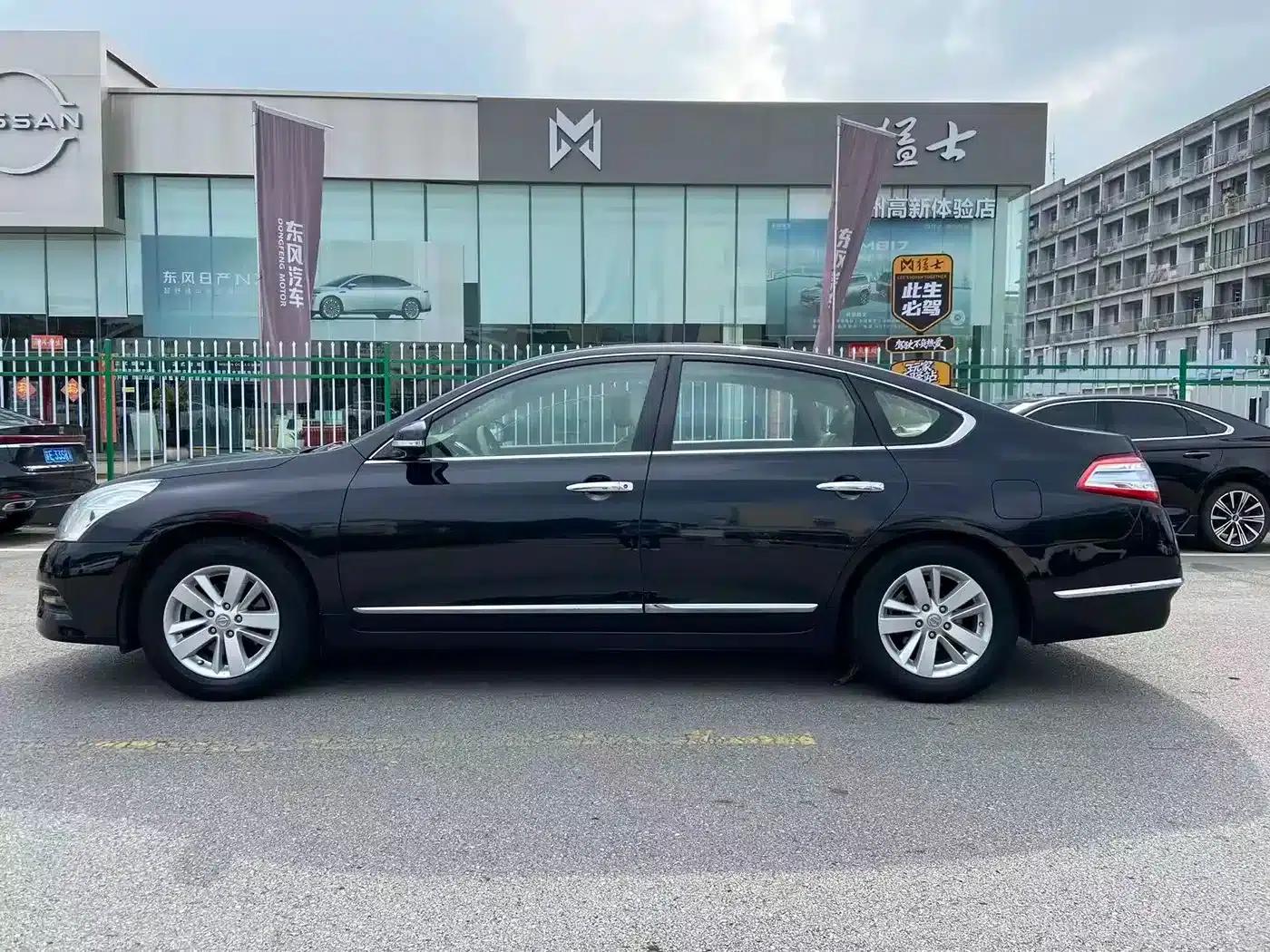 Nissan Teana 2012 2.0L XL Smart Edition — миниатюра 8