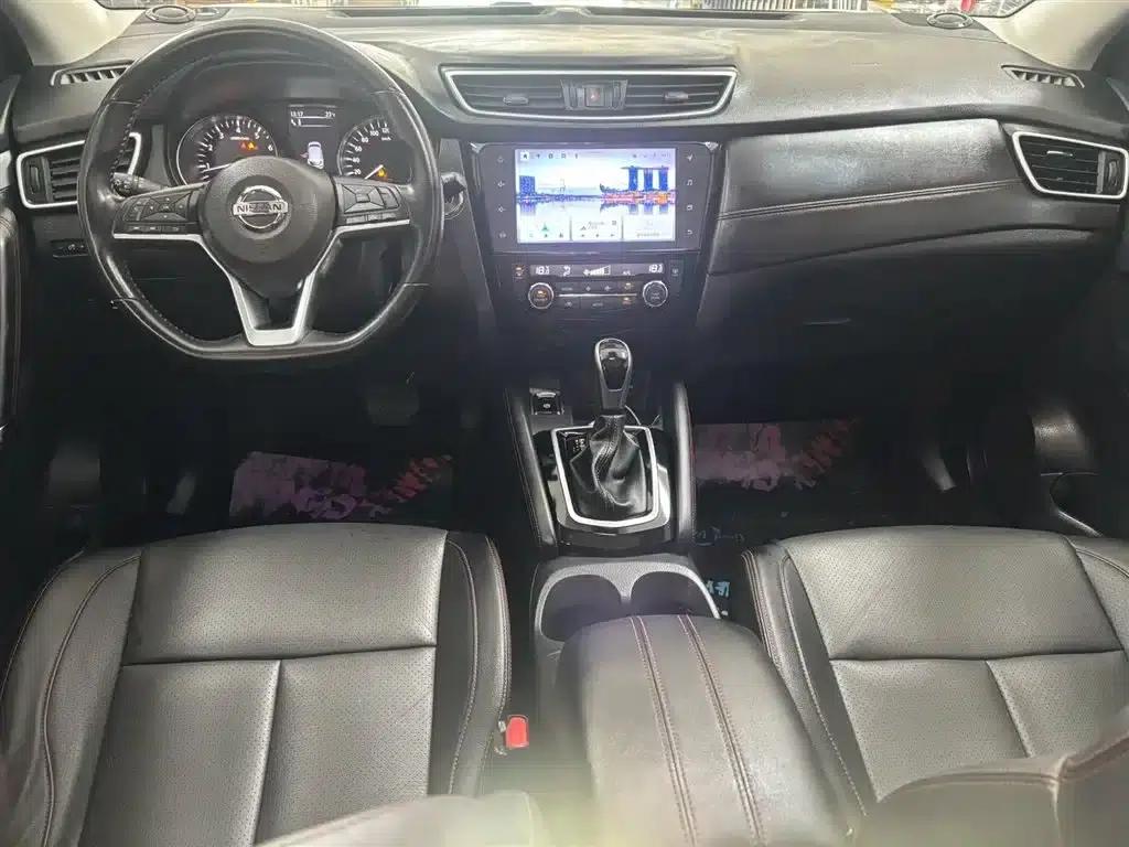 Nissan Qashqai 2022 2.0L CVT XV Prem.Pro Luxury Navigation Edition — миниатюра 11