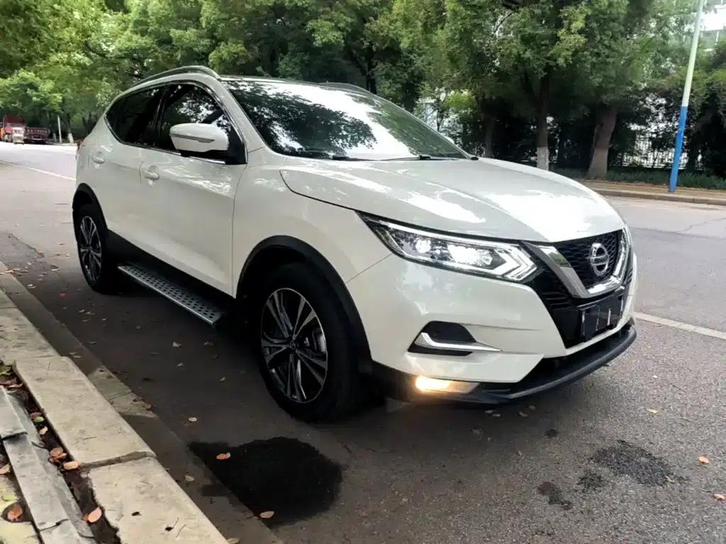 Nissan Qashqai 2022 2.0L CVT XV Prem Luxury Edition — миниатюра 4