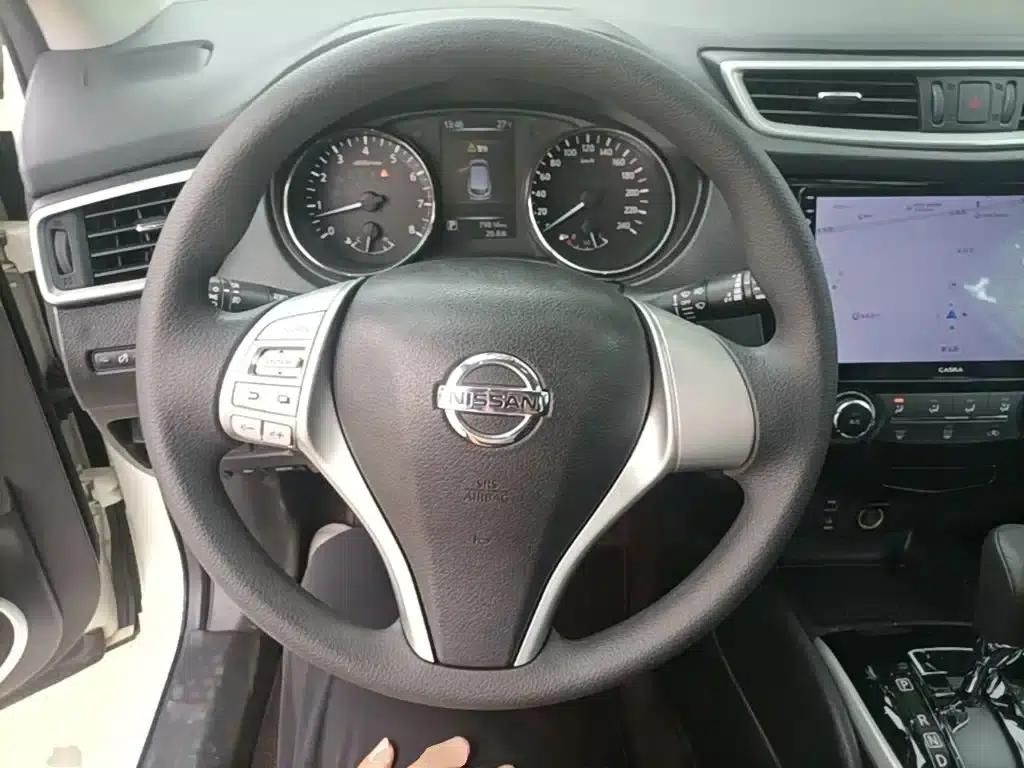 Nissan Qashqai 2016 2.0L CVT Elite Edition — миниатюра 11
