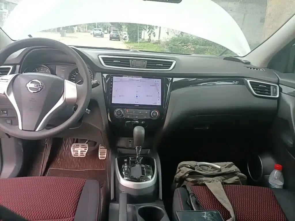 Nissan Qashqai 2016 2.0L CVT Elite Edition — миниатюра 13