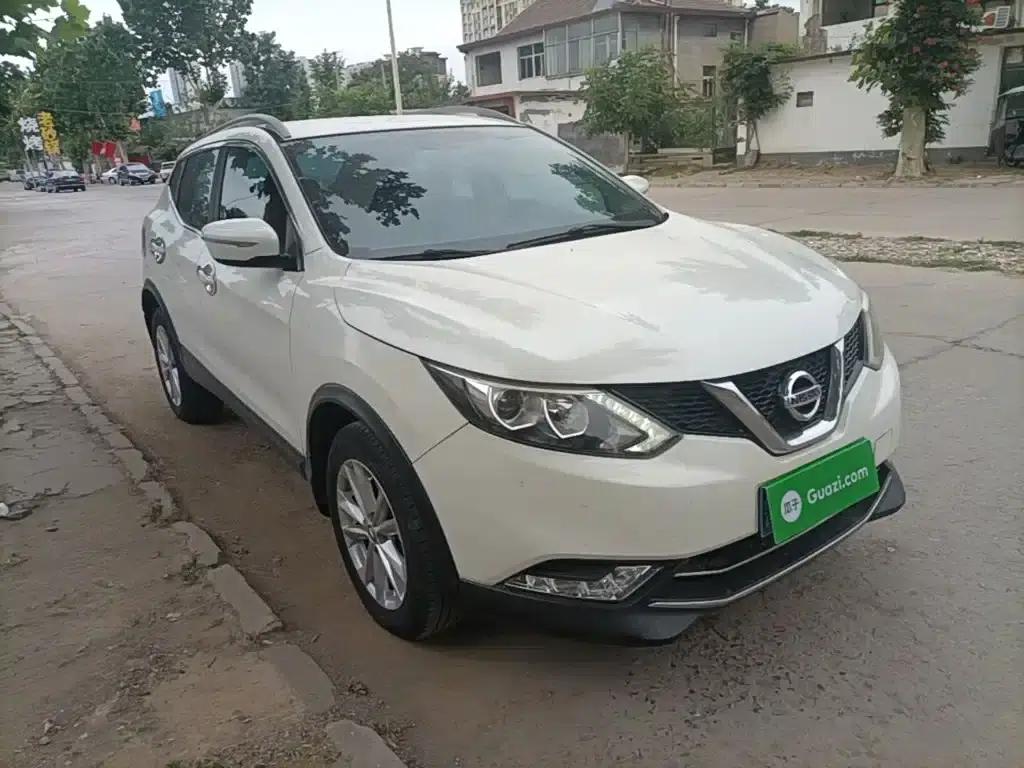 Nissan Qashqai 2016 2.0L CVT Elite Edition — миниатюра 4