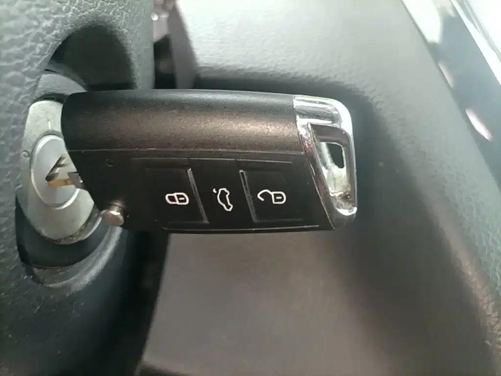 Nissan Qashqai 2016 2.0L CVT Elite Edition — миниатюра 9