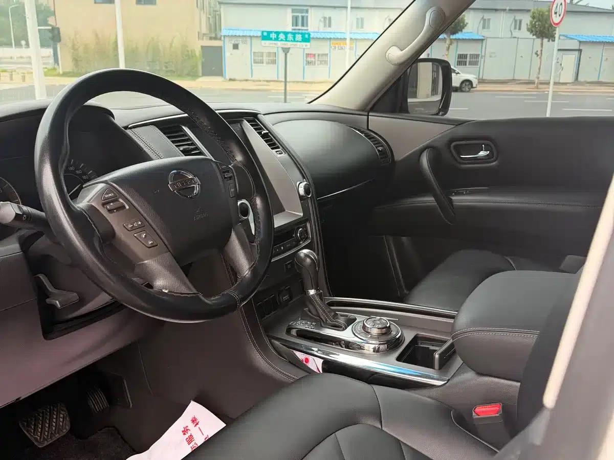 Nissan Patrol 2018 4.0L Platinum Edition — миниатюра 9