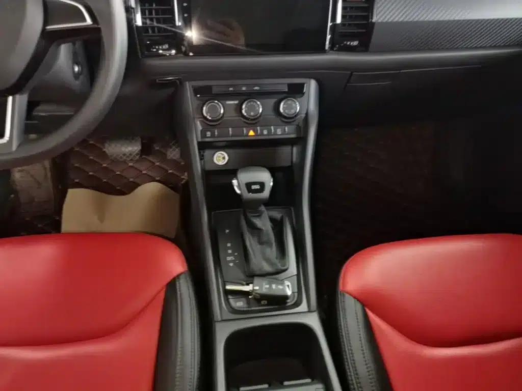 2017 Kodiaq TSI330 5-seater 2WD Standard Edition — миниатюра 14