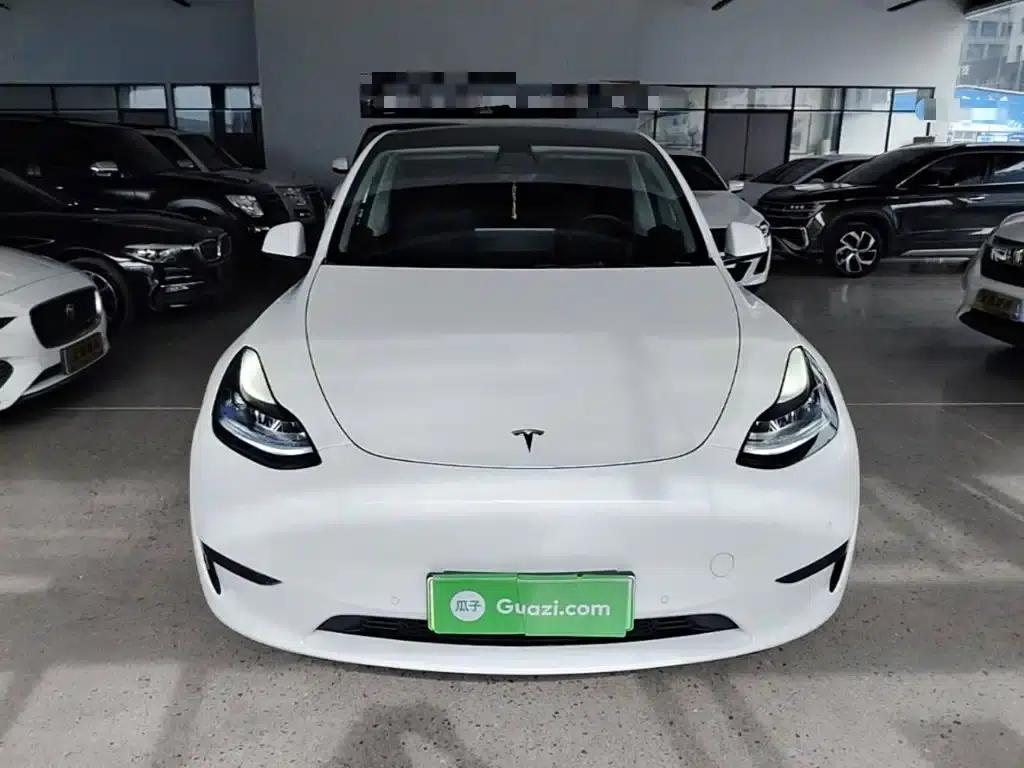 Model Y 2022 Rear-Wheel Drive — миниатюра 3