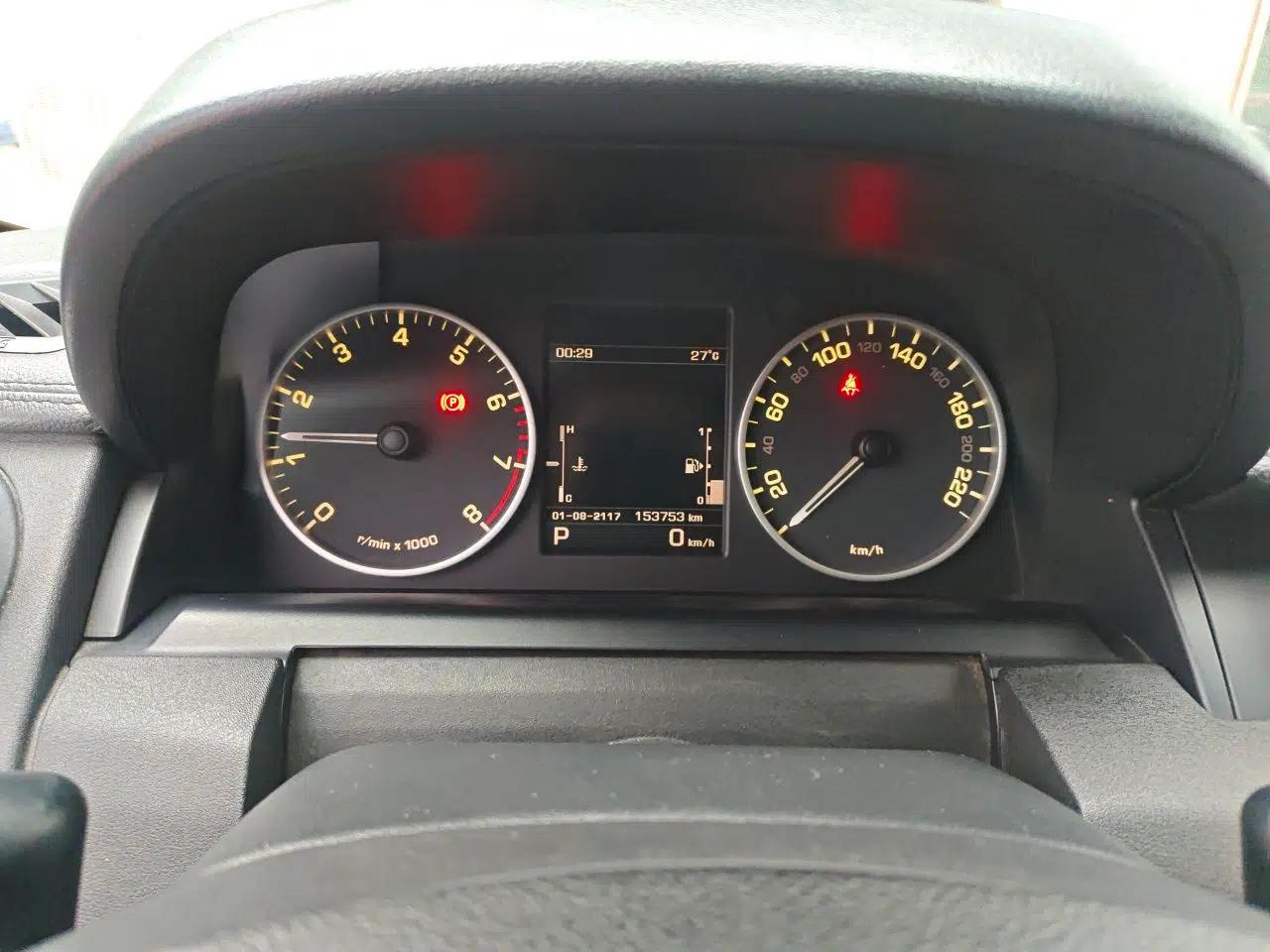 Land Rover Discovery 2012 5.0 V8 HSE — миниатюра 11
